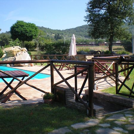 Azienda Agrituristica I Tre Casali Magione Exterior foto