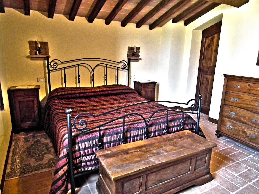 Azienda Agrituristica I Tre Casali Magione Habitación foto