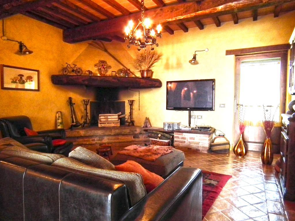 Azienda Agrituristica I Tre Casali Magione Habitación foto