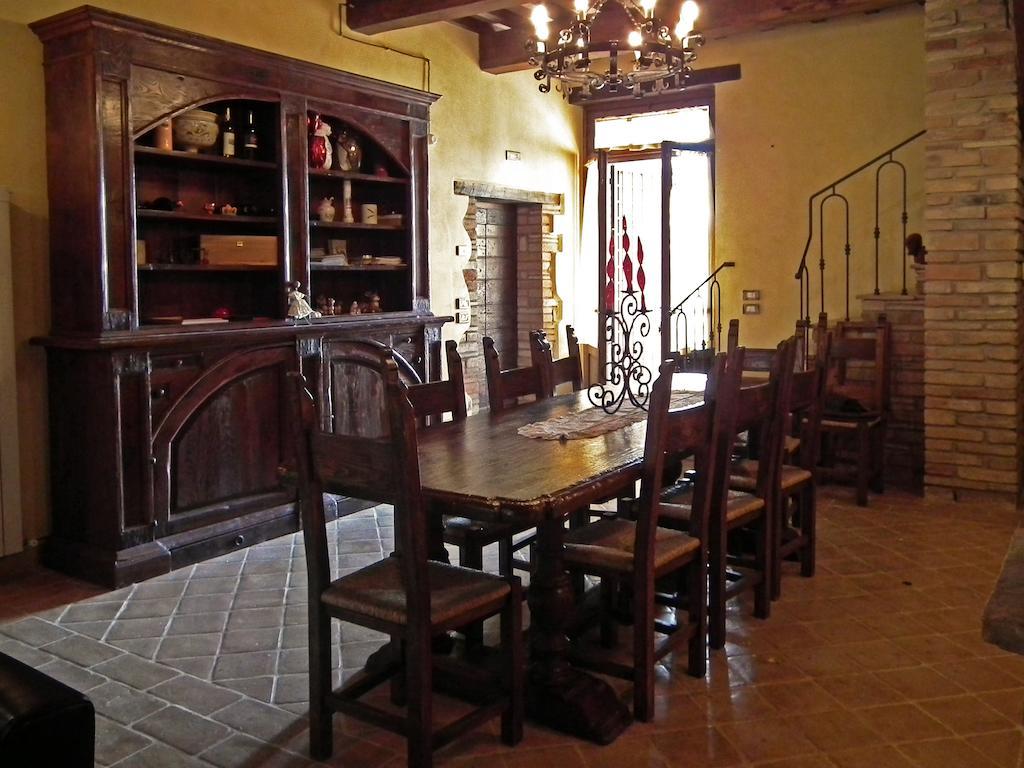 Azienda Agrituristica I Tre Casali Magione Habitación foto